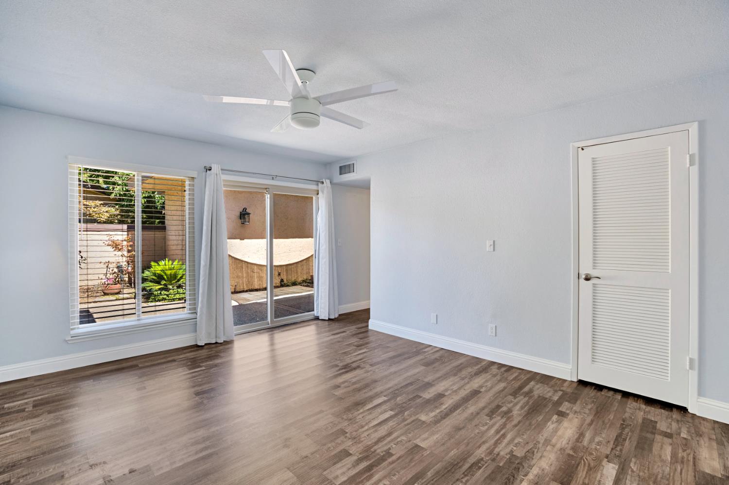 5308 N Colonial Ave #102, Fresno, CA 93704