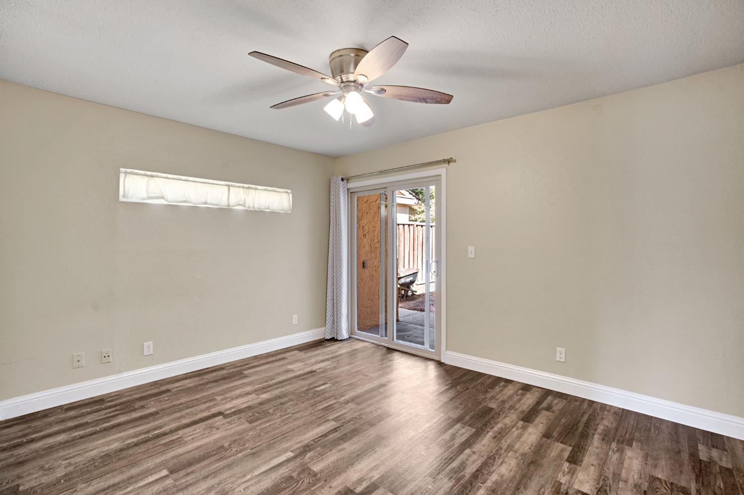 5308 N Colonial Ave #102, Fresno, CA 93704