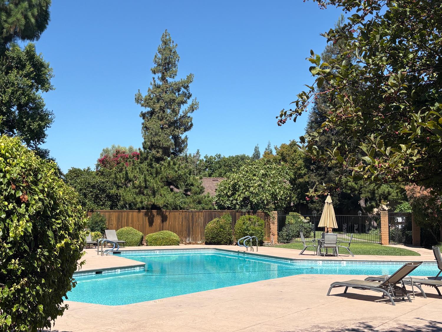 5308 N Colonial Ave #102, Fresno, CA 93704