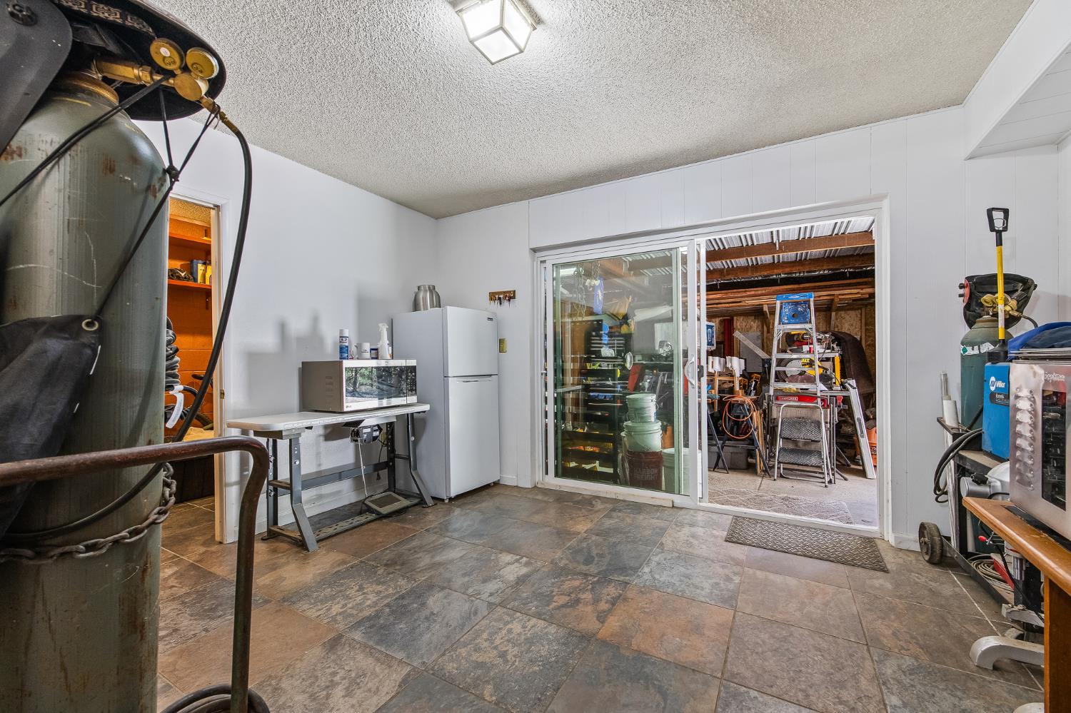 42545 Bald Mountain Rd, Auberry, CA 93602
