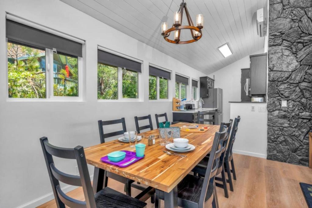 56393 Marina View Way, Bass Lake, CA 93604