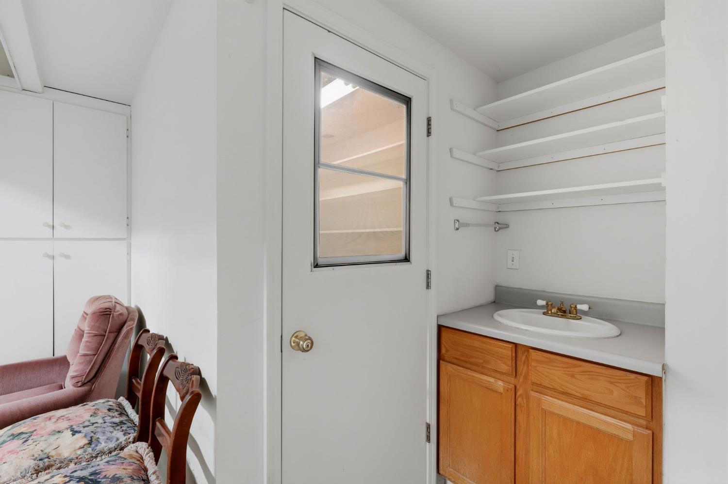 1646 E Morningstar Ln, Fresno, CA 93720
