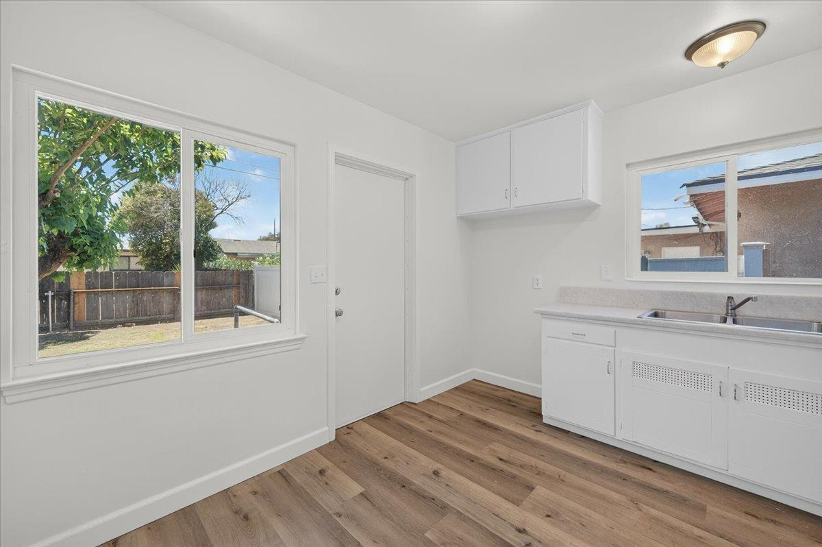2302 E Fedora Ave, Fresno, CA 93726