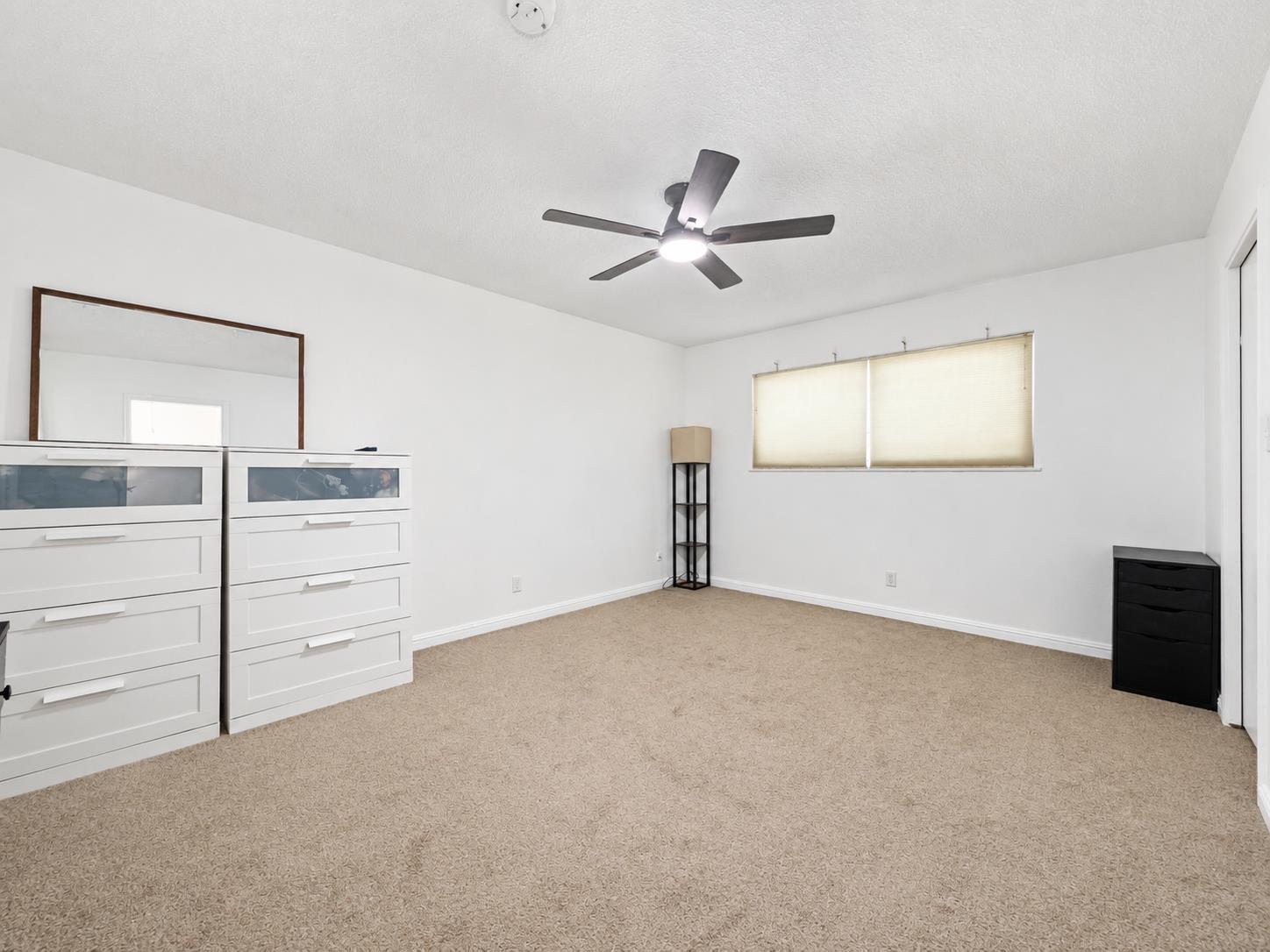 1539 E Stuart Ave, Fresno, CA 93710