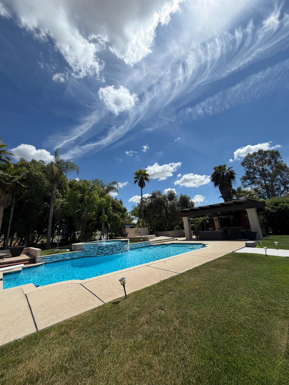 5334 N Marjan Ave, Clovis, CA 93619
