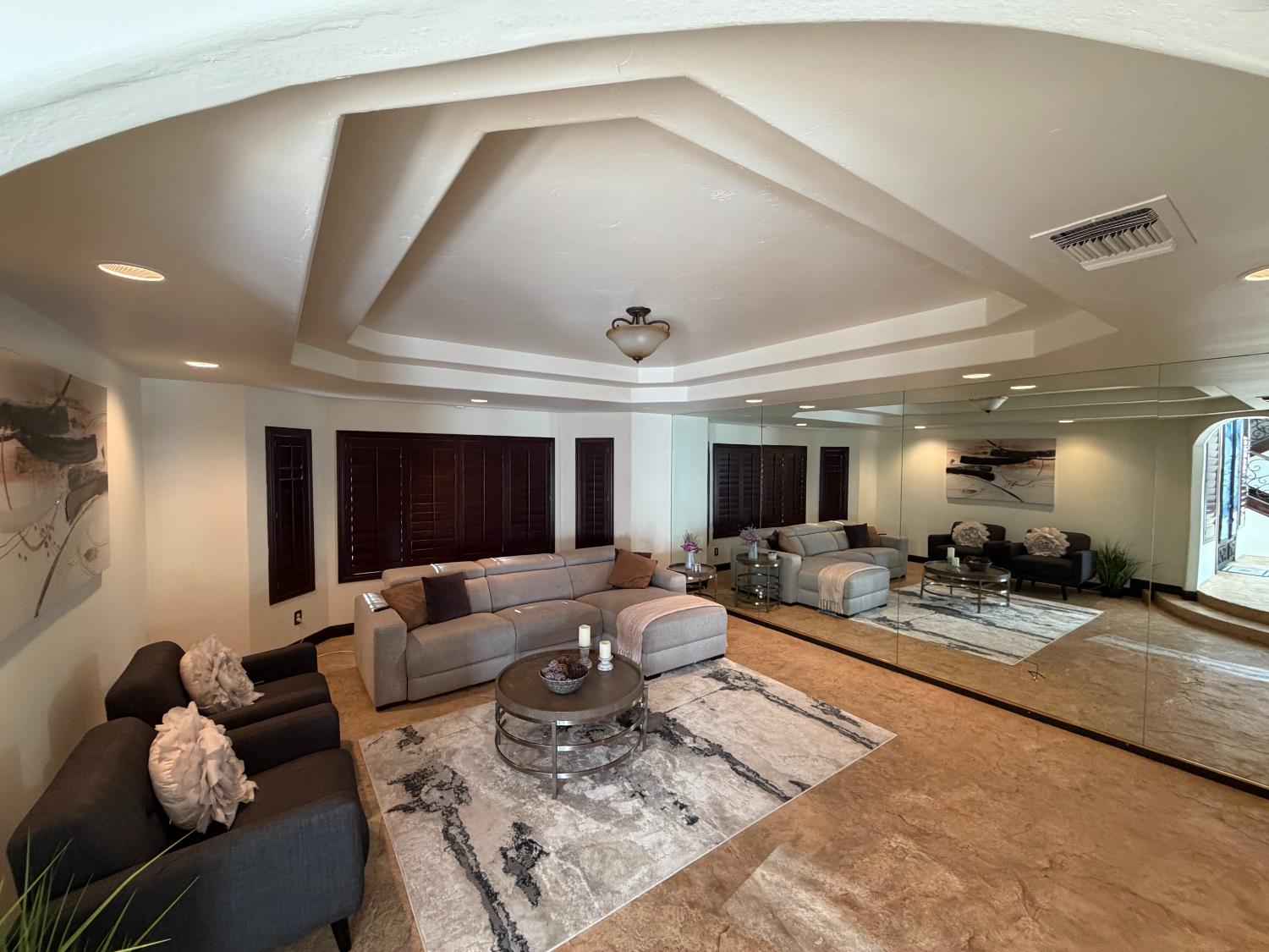 5334 N Marjan Ave, Clovis, CA 93619