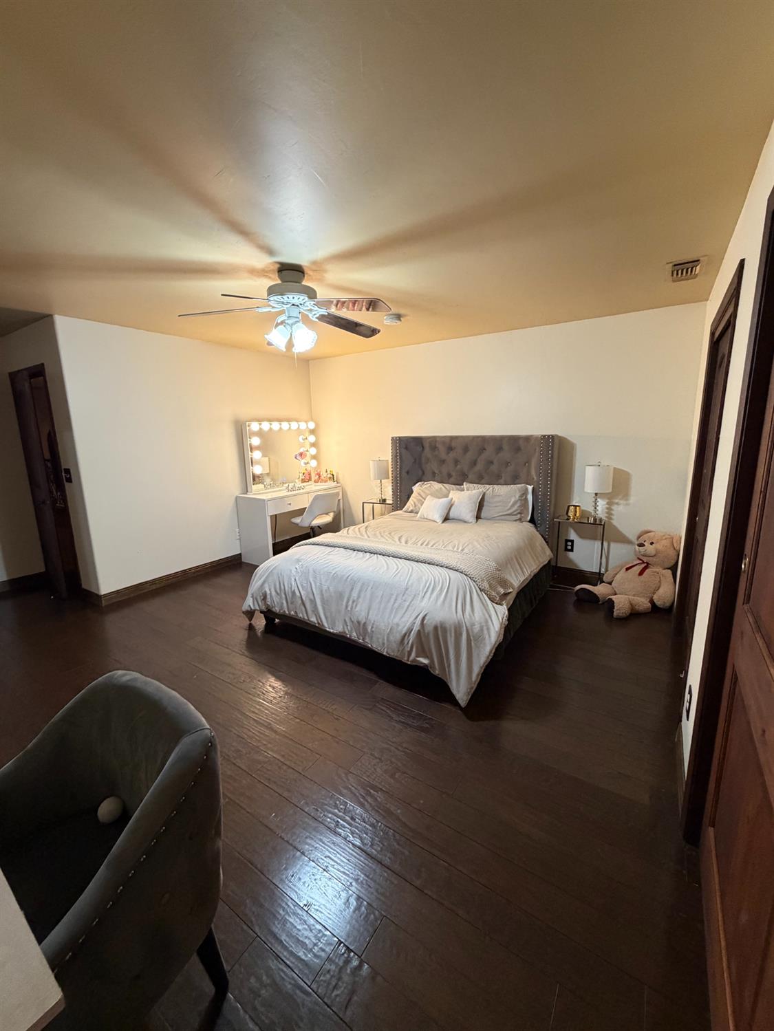 5334 N Marjan Ave, Clovis, CA 93619