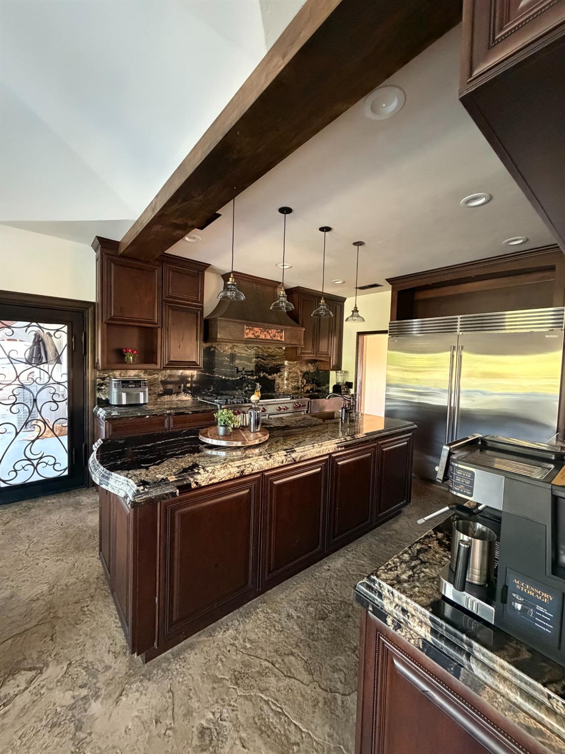 5334 N Marjan Ave, Clovis, CA 93619