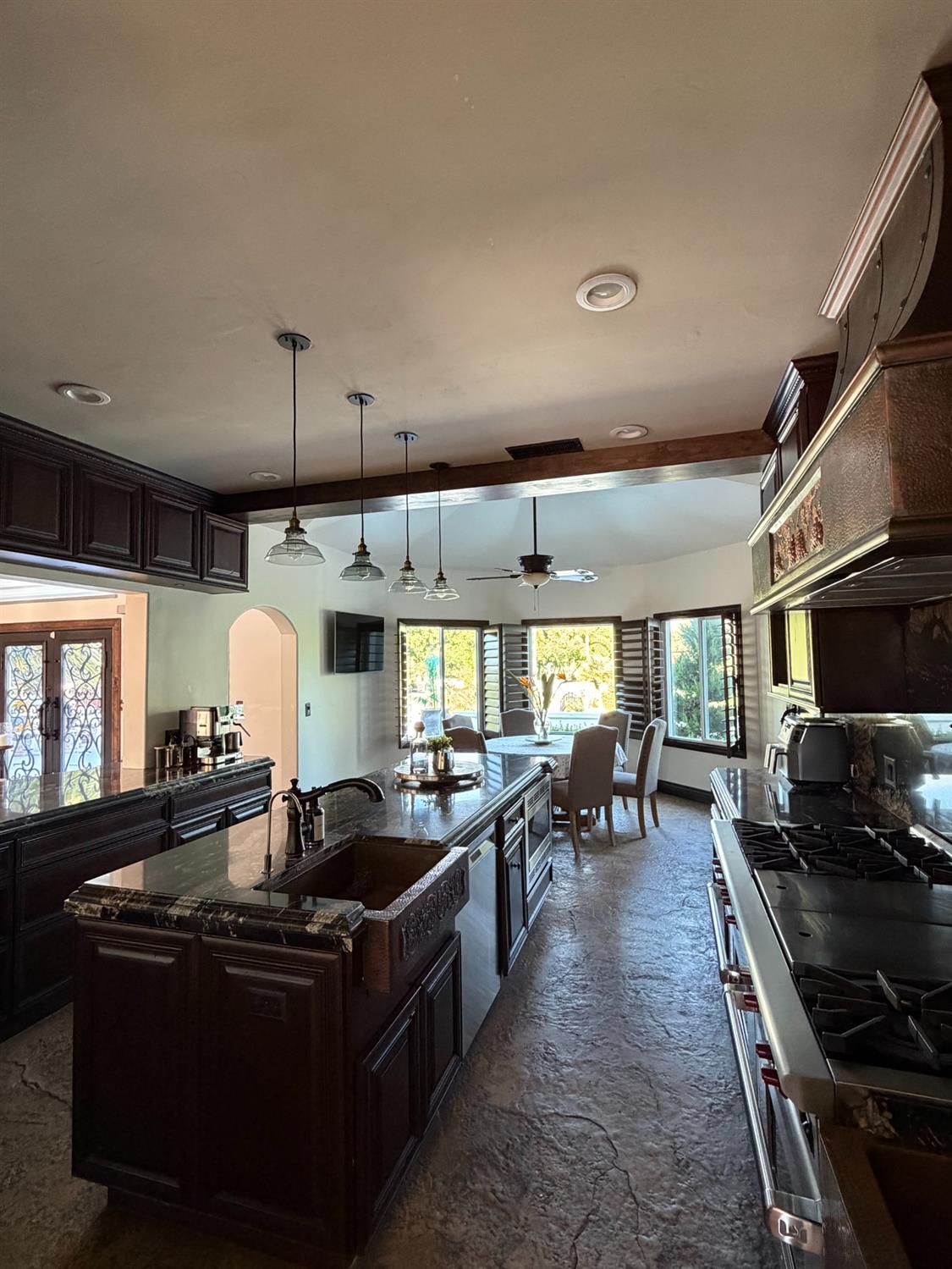 5334 N Marjan Ave, Clovis, CA 93619