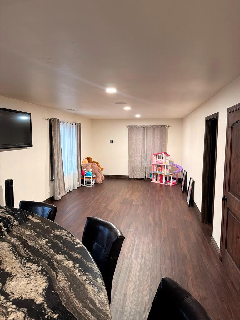 5334 N Marjan Ave, Clovis, CA 93619