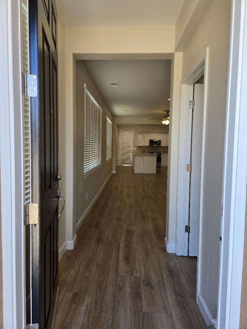 7387 E Robinson Ave, Fresno, CA 93737