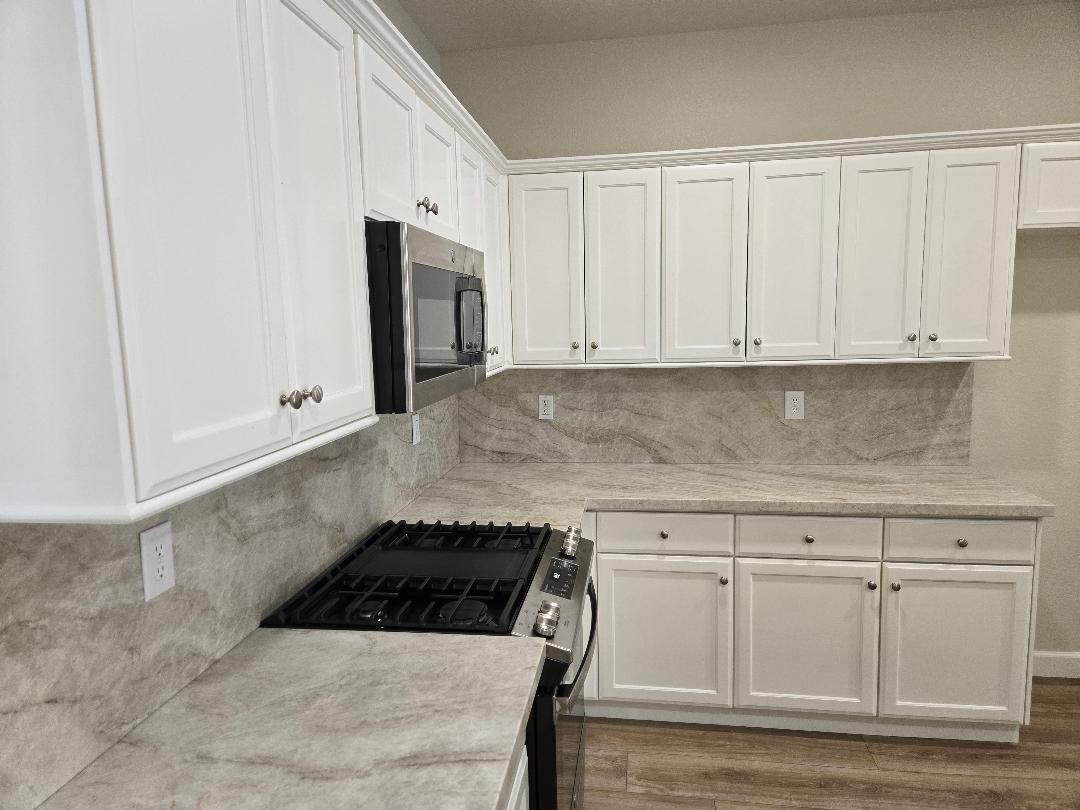 7387 E Robinson Ave, Fresno, CA 93737