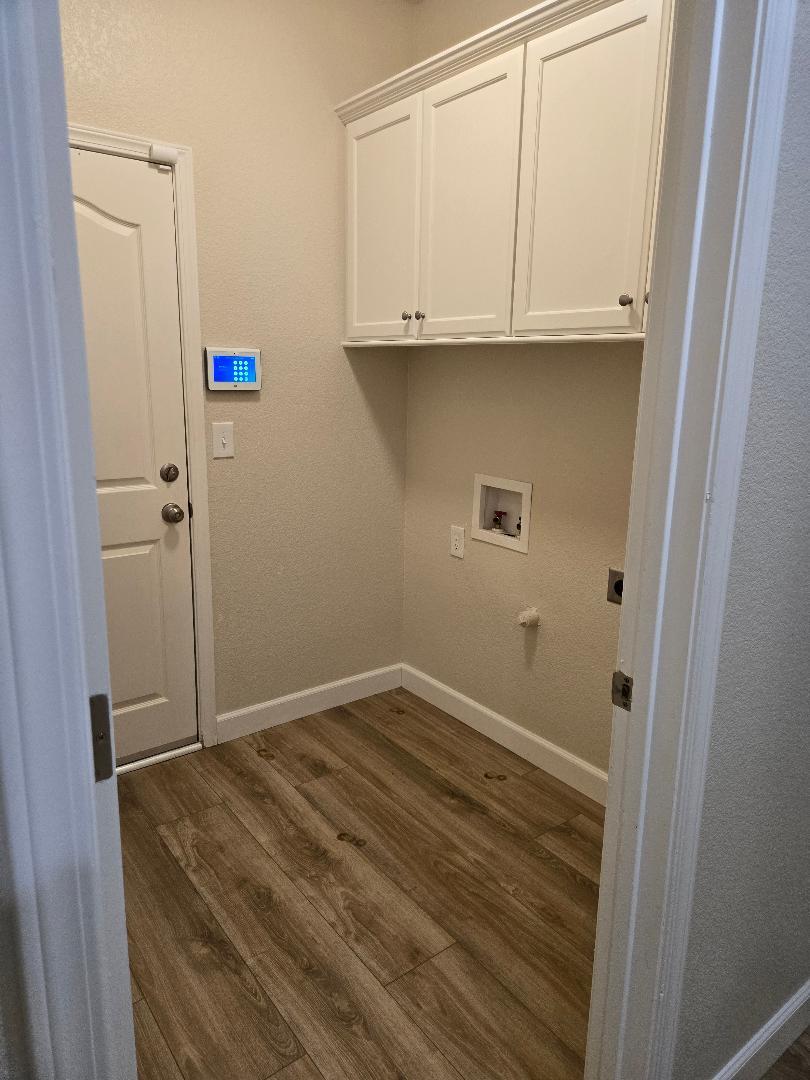 7387 E Robinson Ave, Fresno, CA 93737