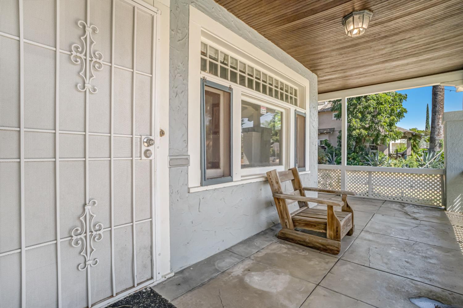1295 N Glenn Ave, Fresno, CA 93728