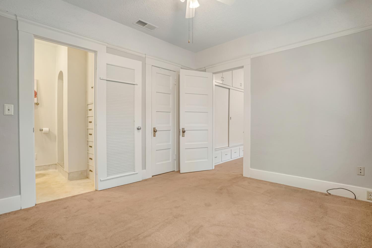 1295 N Glenn Ave, Fresno, CA 93728