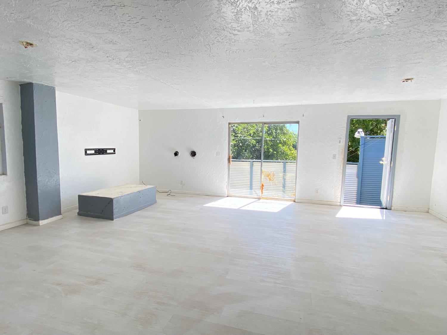1264 N Pecan Ave, Reedley, CA 93654