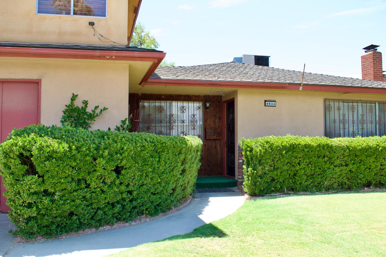 4934 E Floradora Ave, Fresno, CA 93727