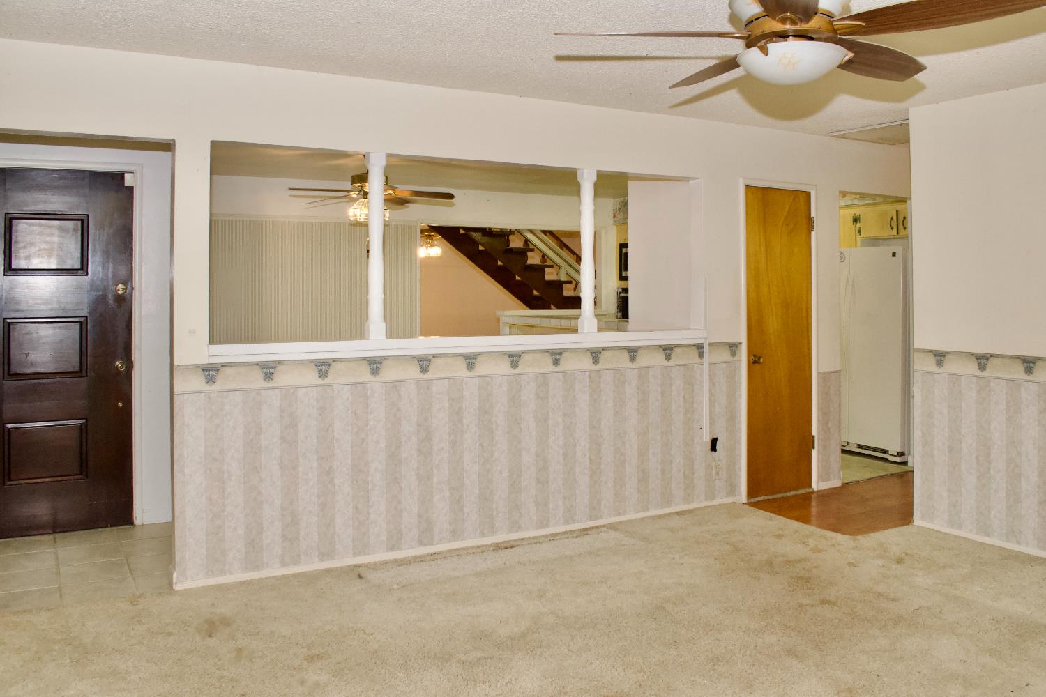 4934 E Floradora Ave, Fresno, CA 93727