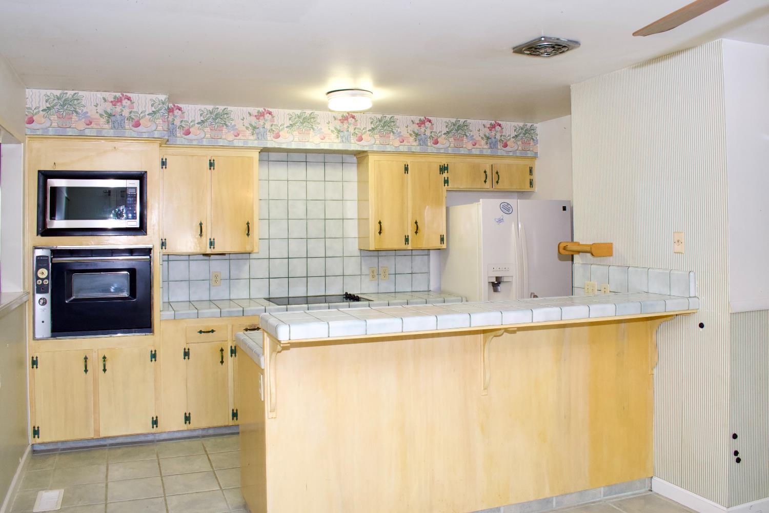 4934 E Floradora Ave, Fresno, CA 93727