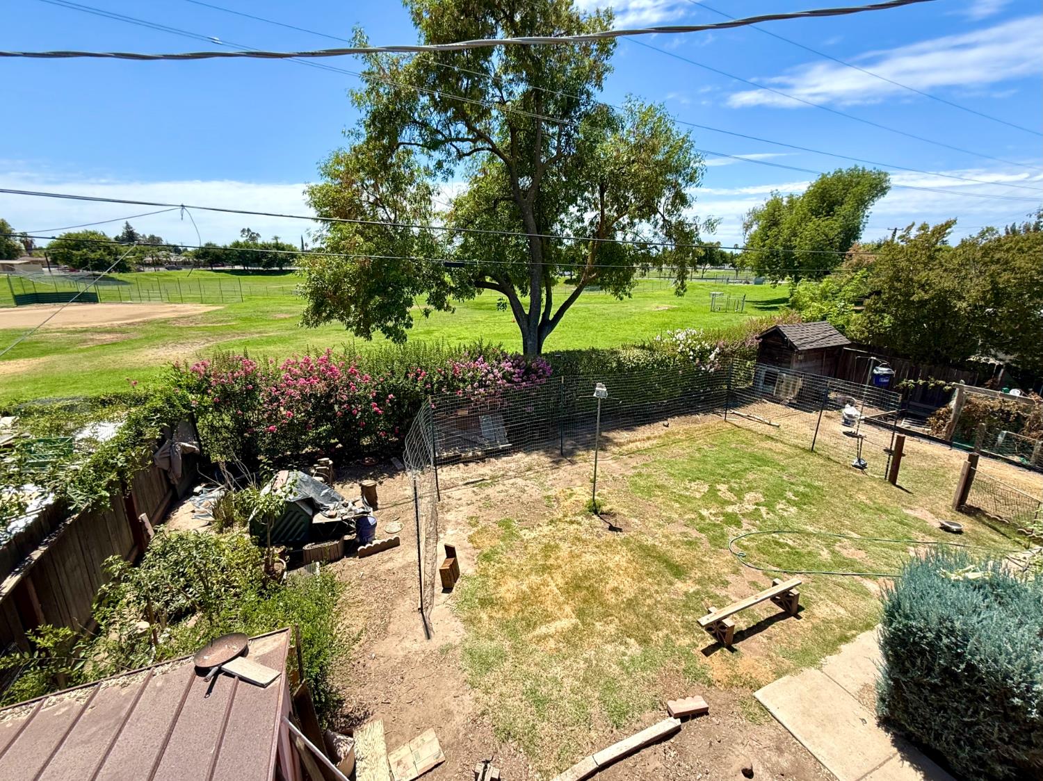 4934 E Floradora Ave, Fresno, CA 93727