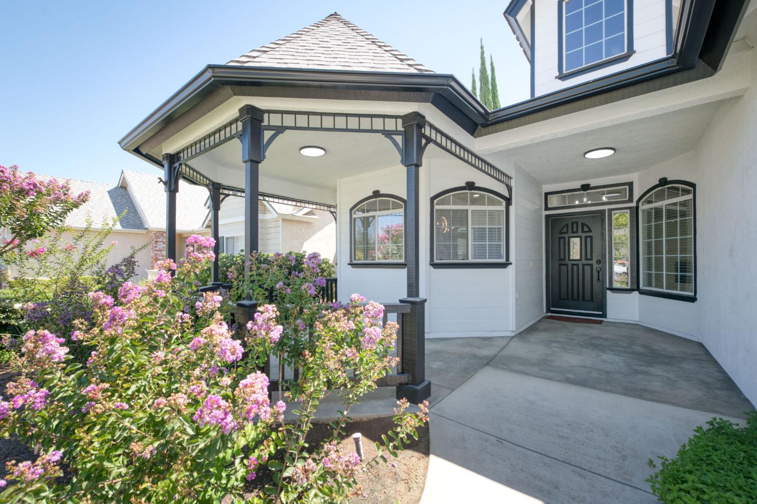 10168 N Price Ave, Fresno, CA 93730