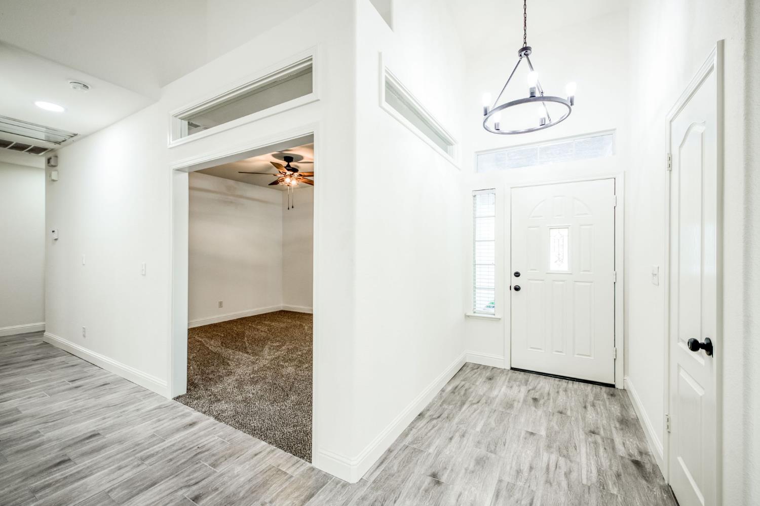 10168 N Price Ave, Fresno, CA 93730