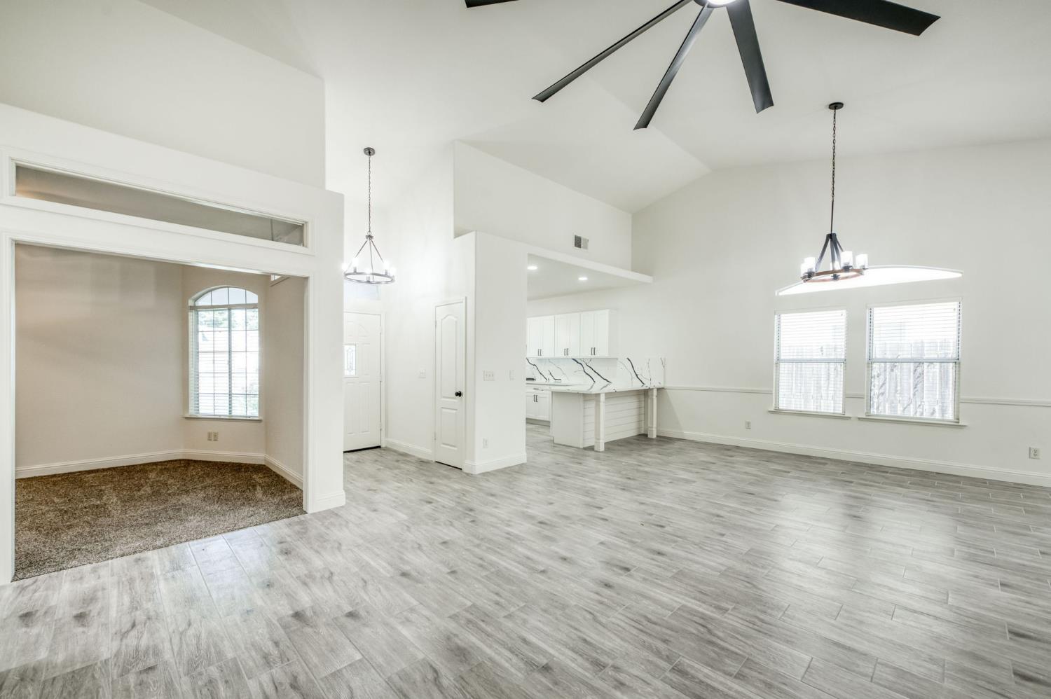 10168 N Price Ave, Fresno, CA 93730