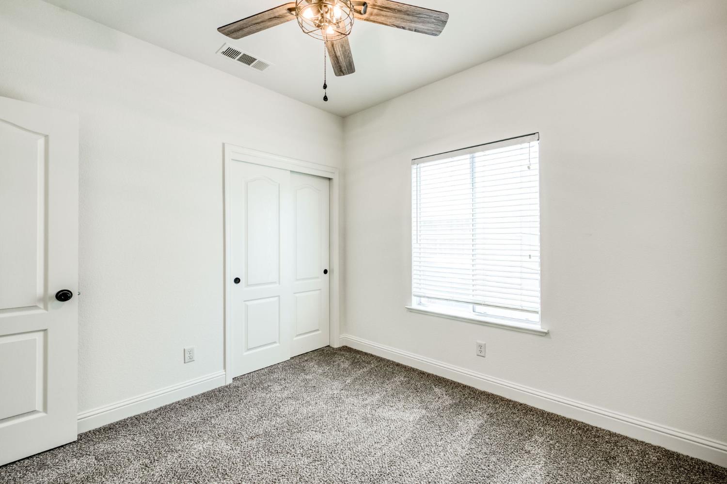 10168 N Price Ave, Fresno, CA 93730