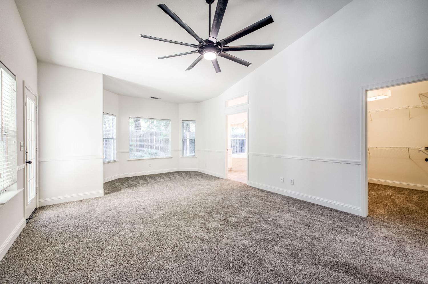 10168 N Price Ave, Fresno, CA 93730