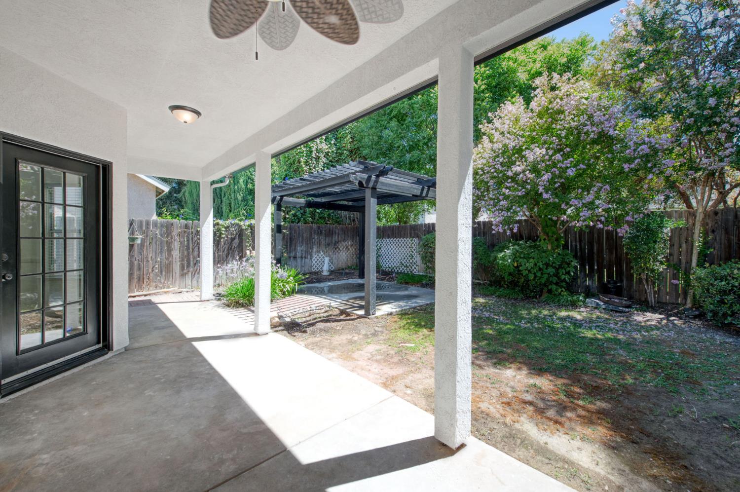 10168 N Price Ave, Fresno, CA 93730