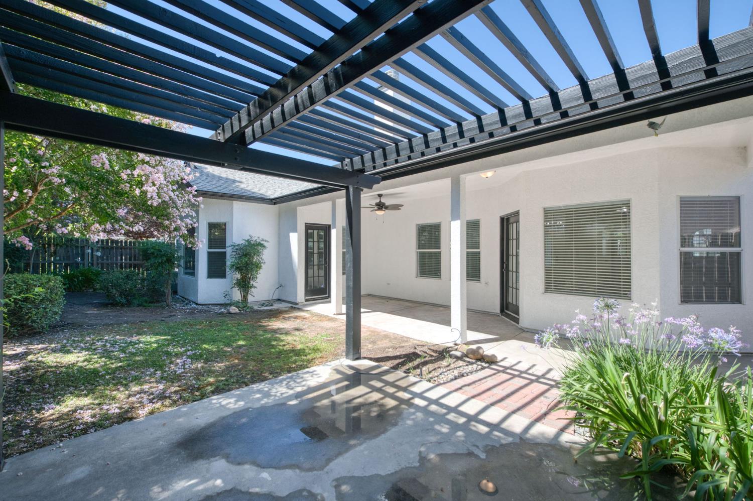 10168 N Price Ave, Fresno, CA 93730
