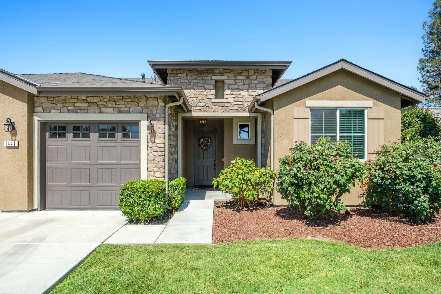 1441 22Nd Ave, Kingsburg, CA 93631