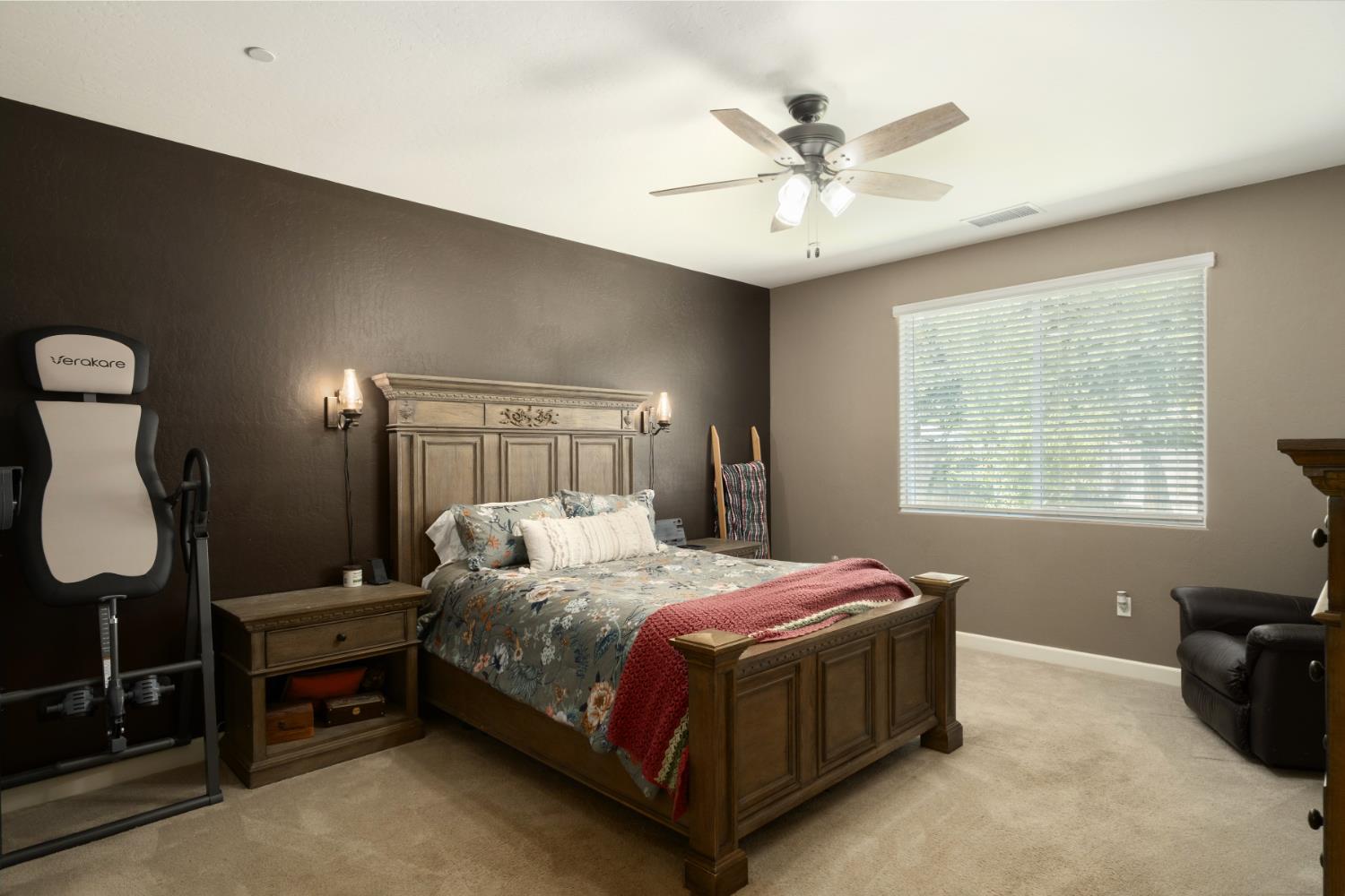 1441 22Nd Ave, Kingsburg, CA 93631