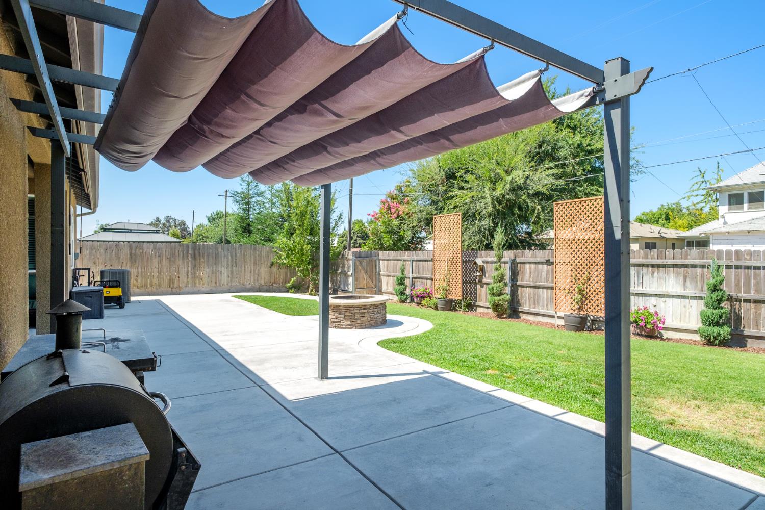 1441 22Nd Ave, Kingsburg, CA 93631