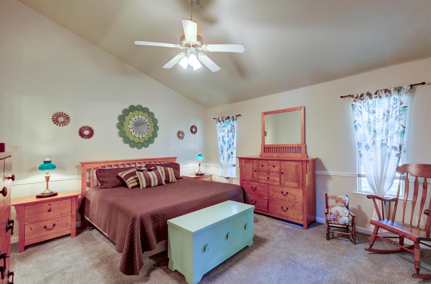 265 Decatur Ave, Clovis, CA 93611