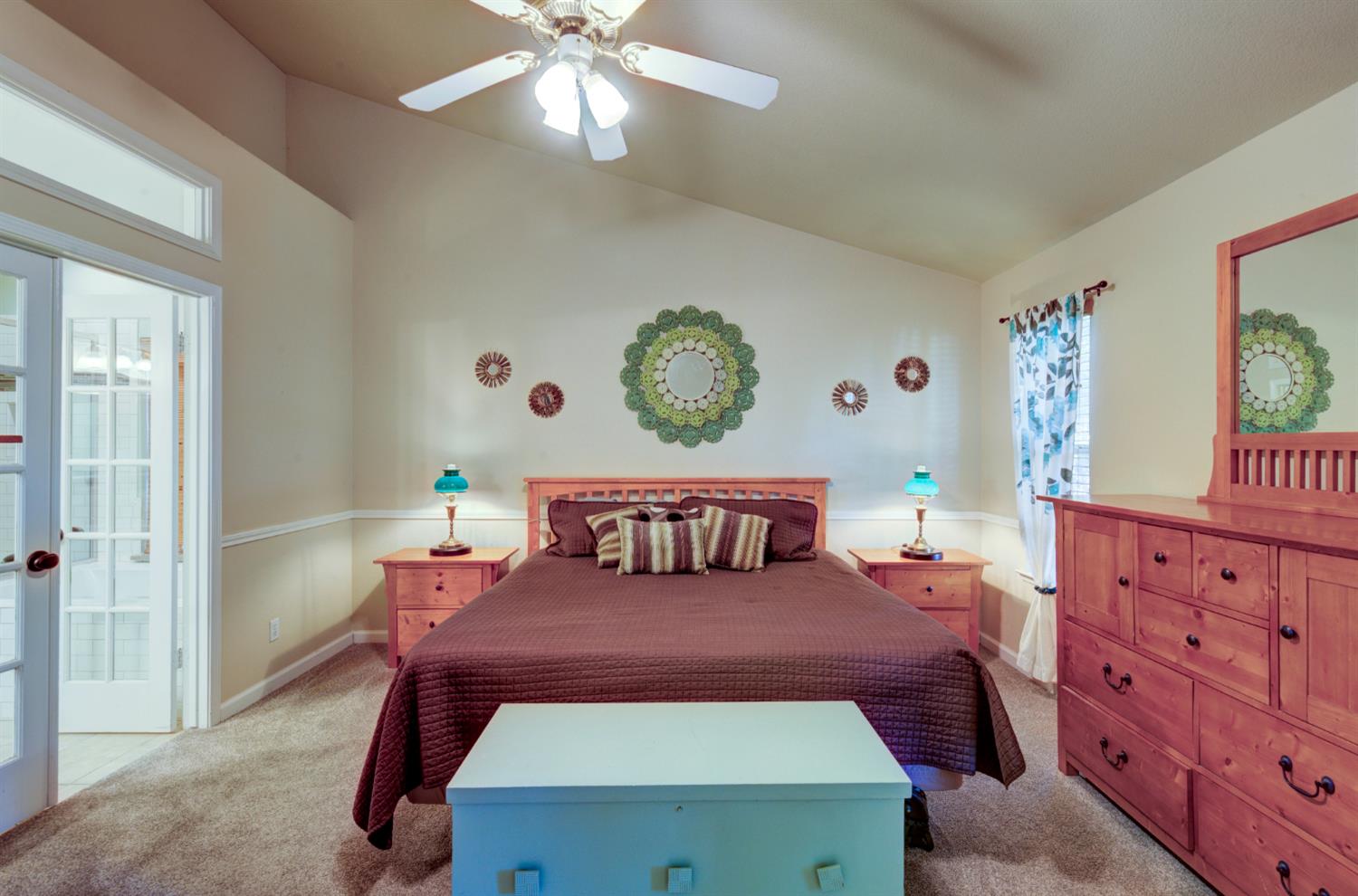 265 Decatur Ave, Clovis, CA 93611