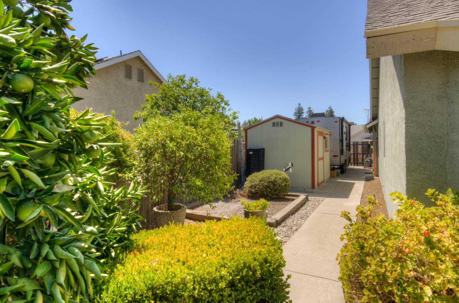 265 Decatur Ave, Clovis, CA 93611