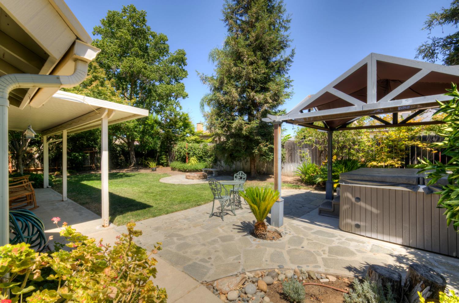 265 Decatur Ave, Clovis, CA 93611