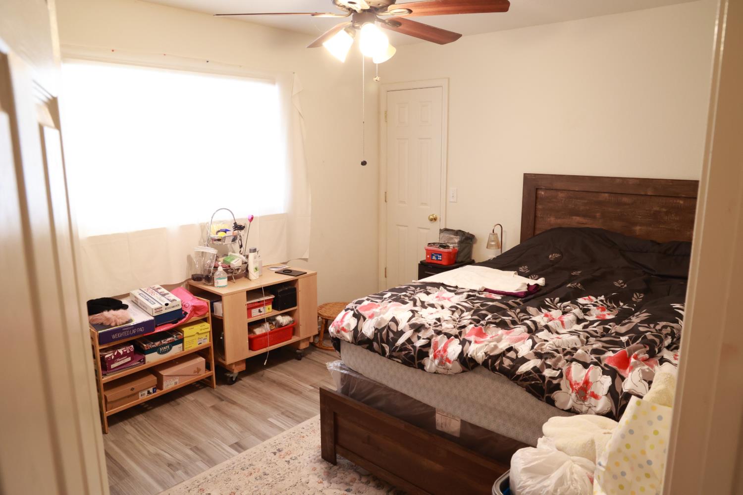 6088 Big Oak Rd, Sanger, CA 93657