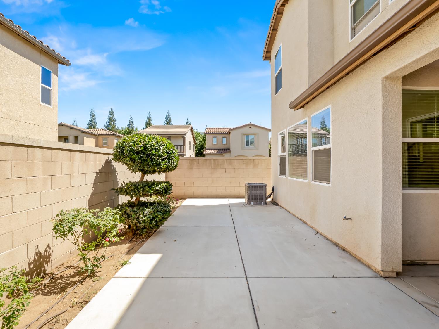 2569 Mustang Dr, Clovis, CA 93612