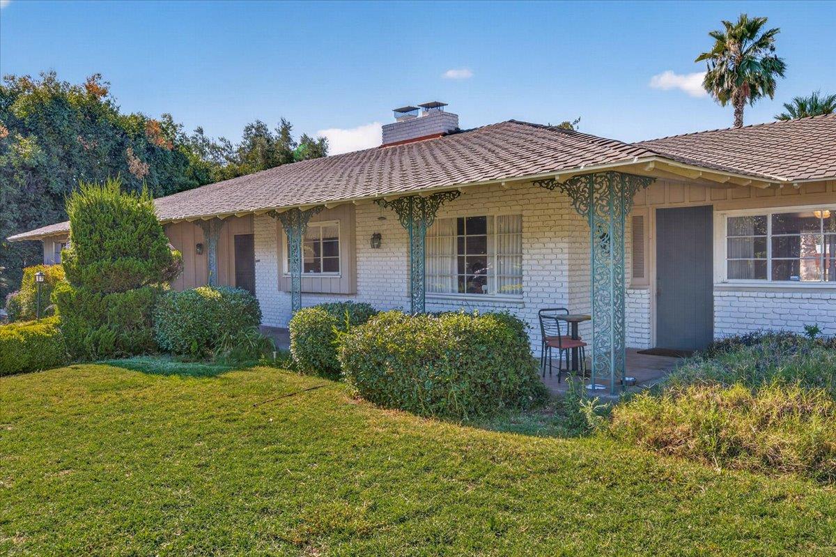 5435 E Liberty Ave, Fresno, CA 93727