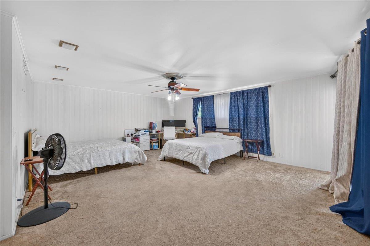 5435 E Liberty Ave, Fresno, CA 93727