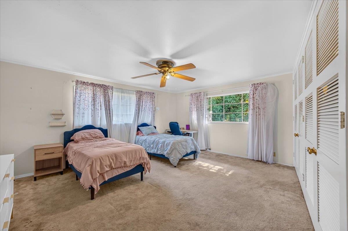 5435 E Liberty Ave, Fresno, CA 93727