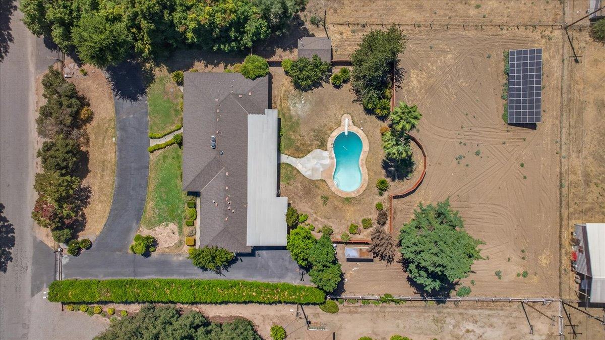 5435 E Liberty Ave, Fresno, CA 93727
