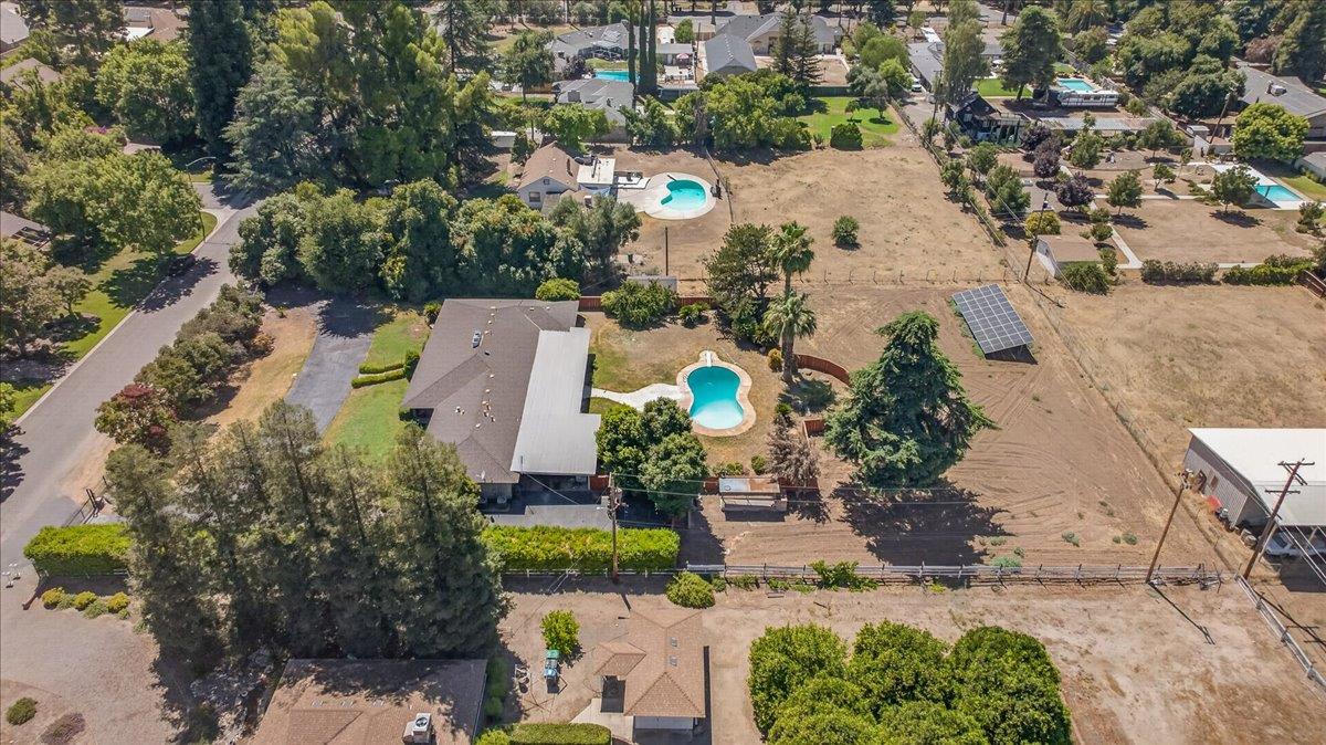 5435 E Liberty Ave, Fresno, CA 93727