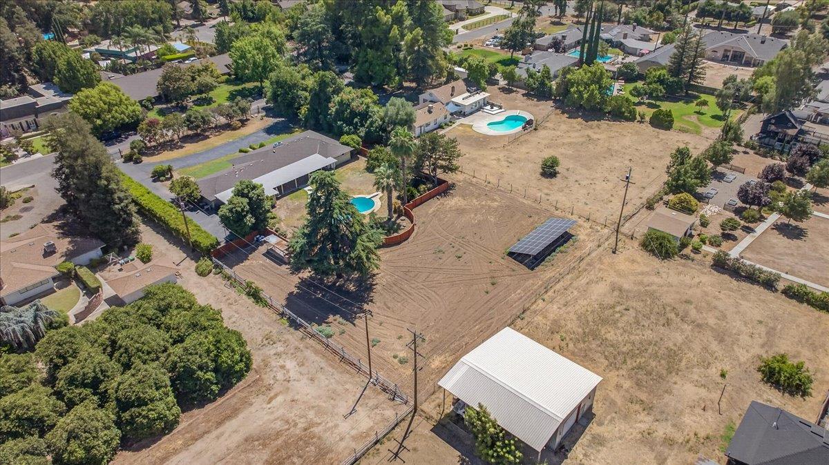 5435 E Liberty Ave, Fresno, CA 93727