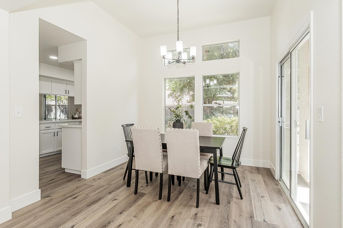 10486 N Doheny Dr, Fresno, CA 93730