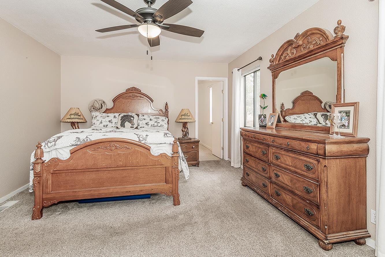 34133 Natoma Rd, Auberry, CA 93602