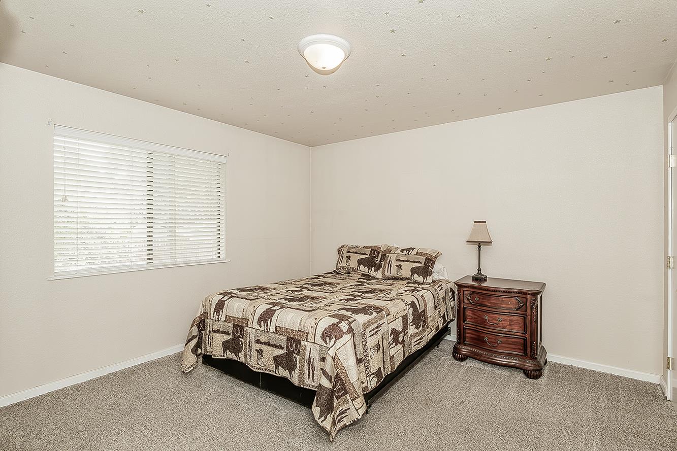 34133 Natoma Rd, Auberry, CA 93602