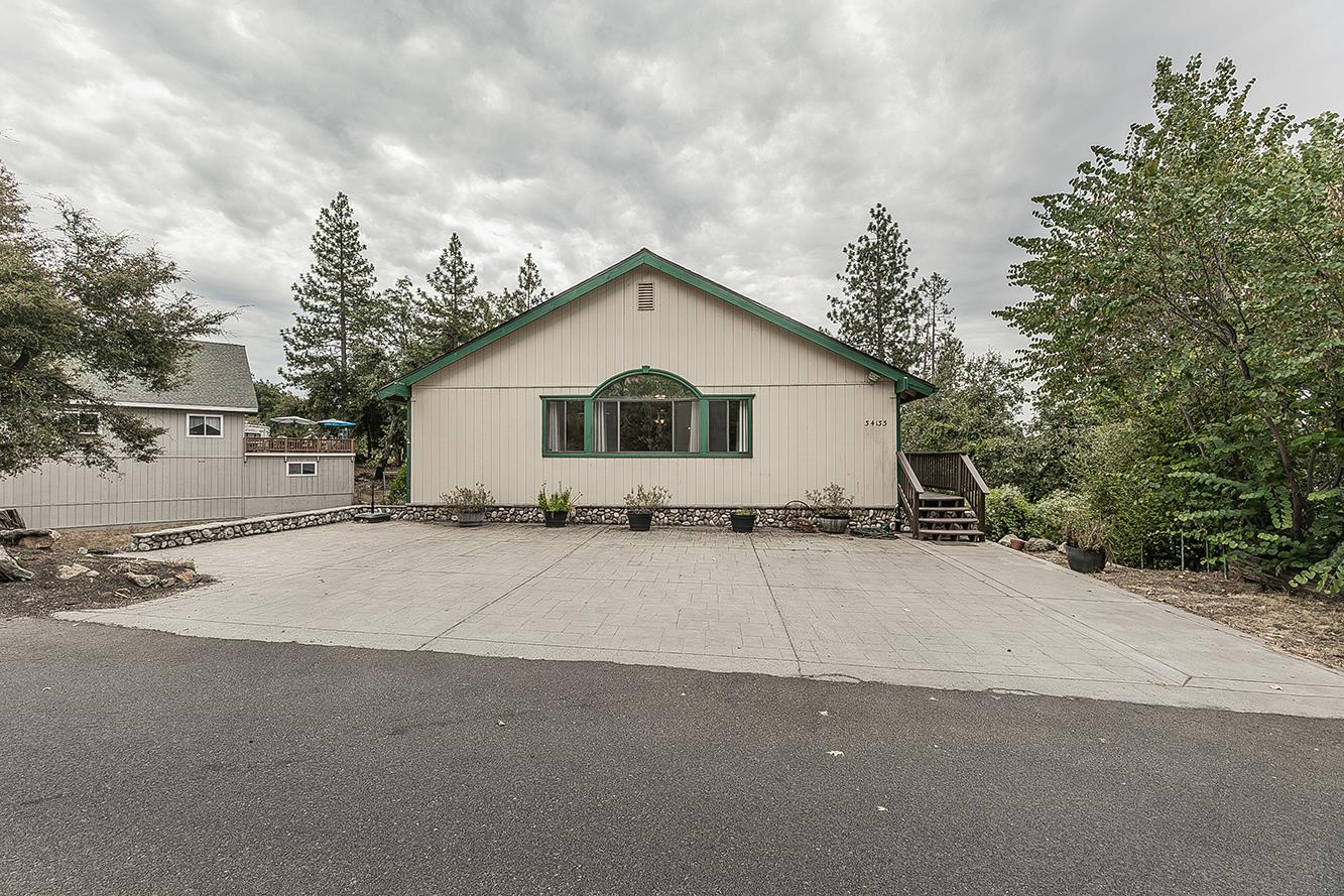 34133 Natoma Rd, Auberry, CA 93602